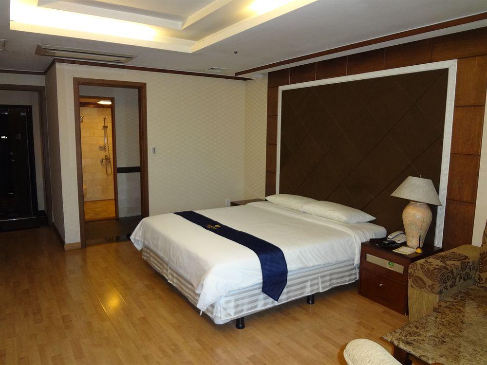 Diamond Tourist Hotel ปูซาน ภายนอก รูปภาพ