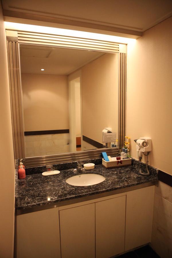 Diamond Tourist Hotel ปูซาน ภายนอก รูปภาพ